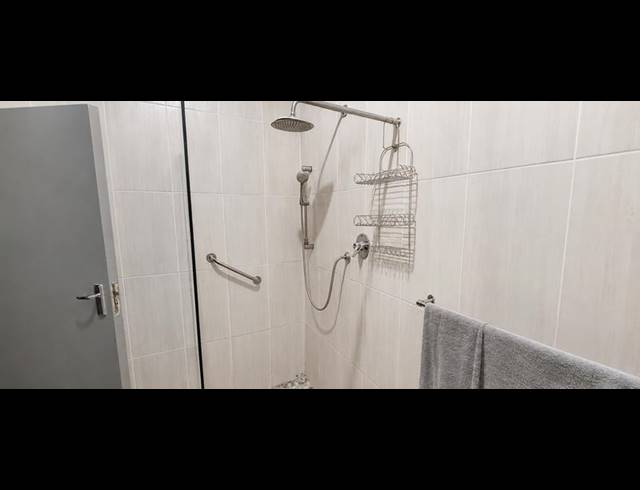 4 BEDROOM HOUSE FOR SALE IN VALHALLA
